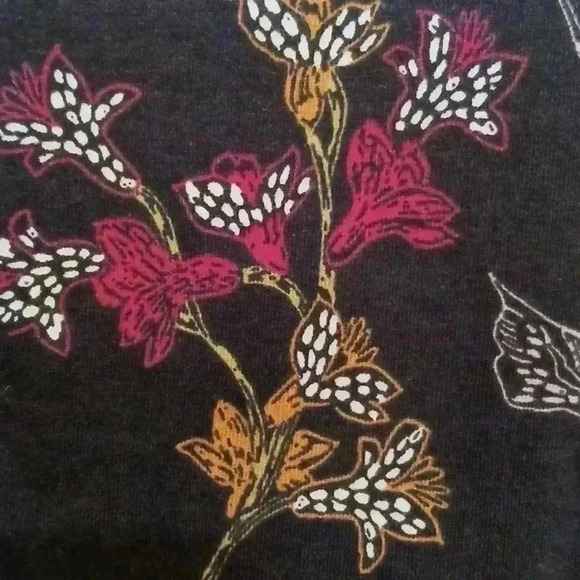 Christopher and Banks Short Sleeve Black floral top L - Picture 4 of 8